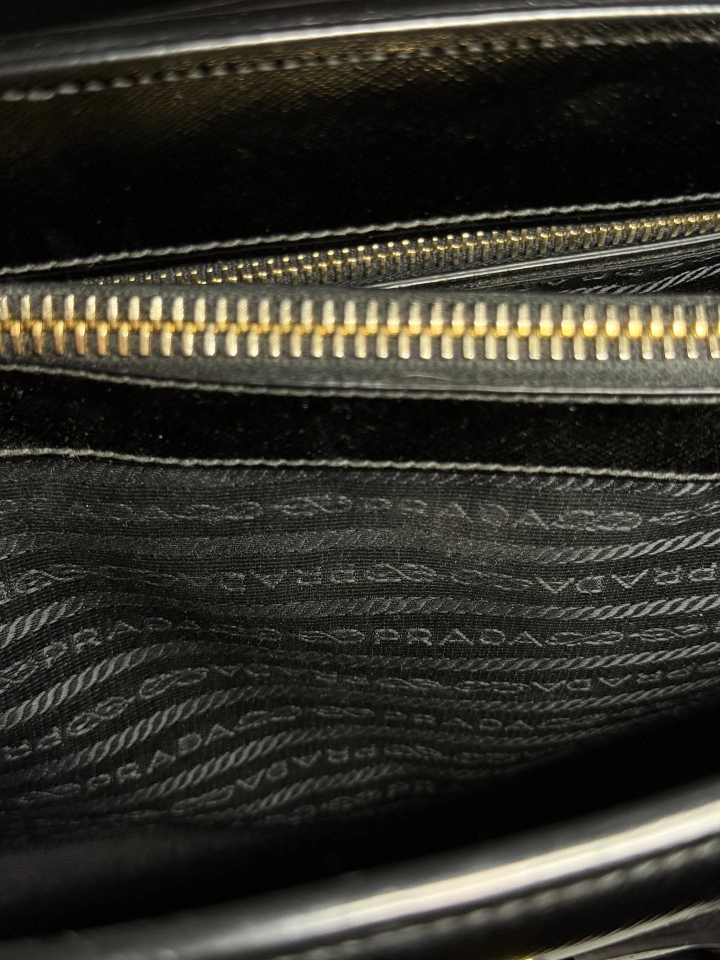 Prada - миниатюра 8