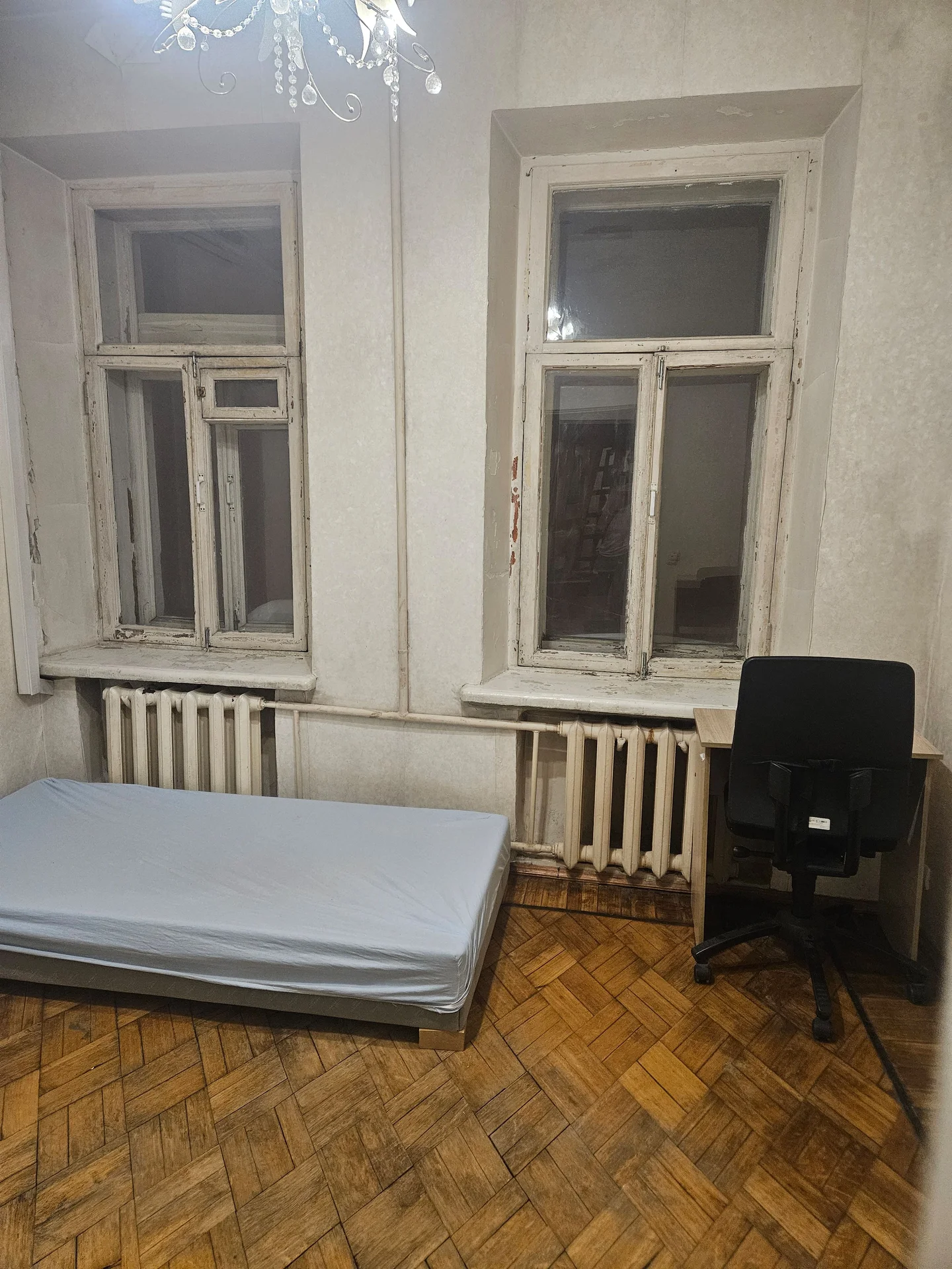 Комната на новослободской - миниатюра 3