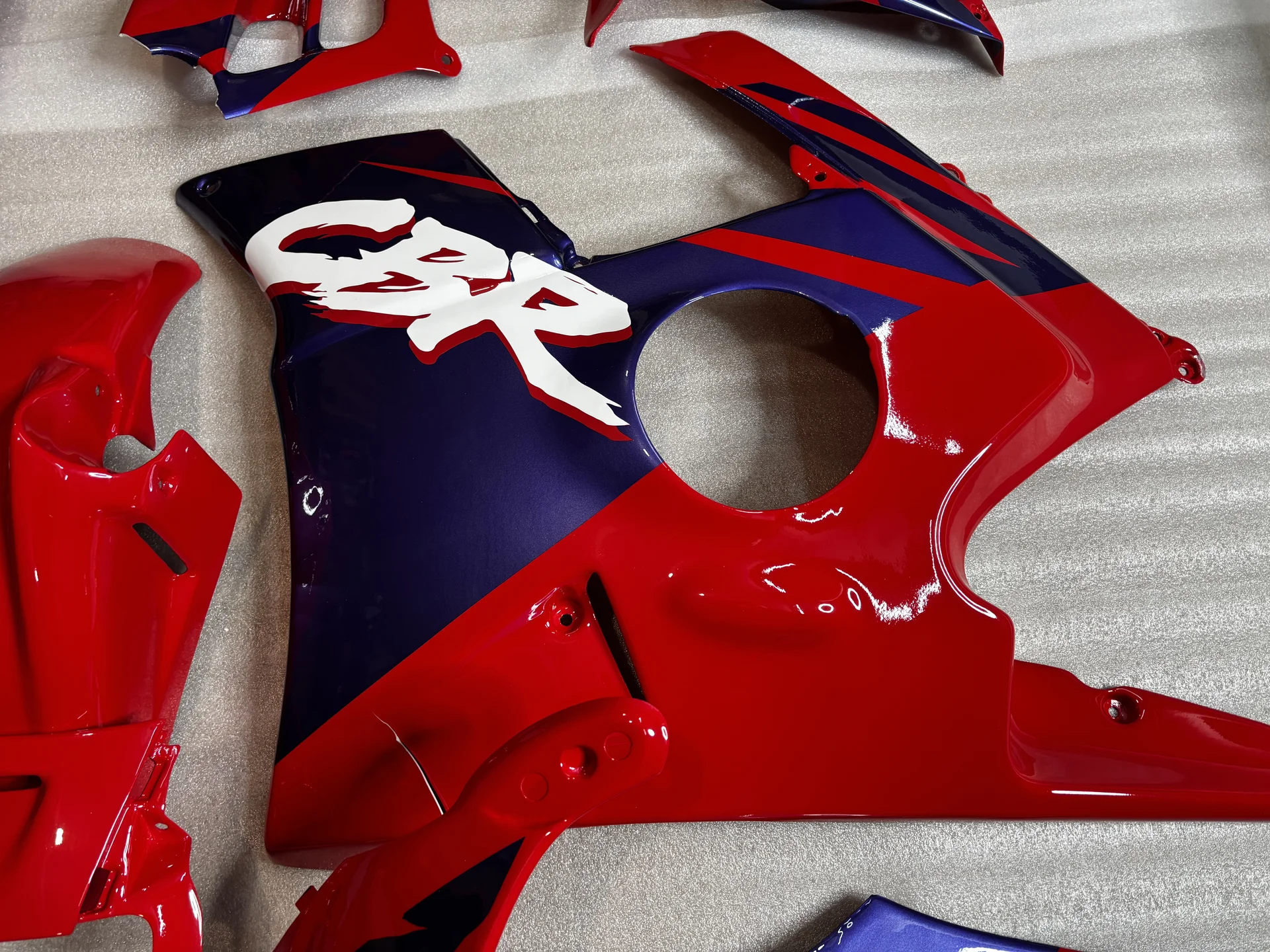 Honda CBR600F2 Комплект пластика - миниатюра 3