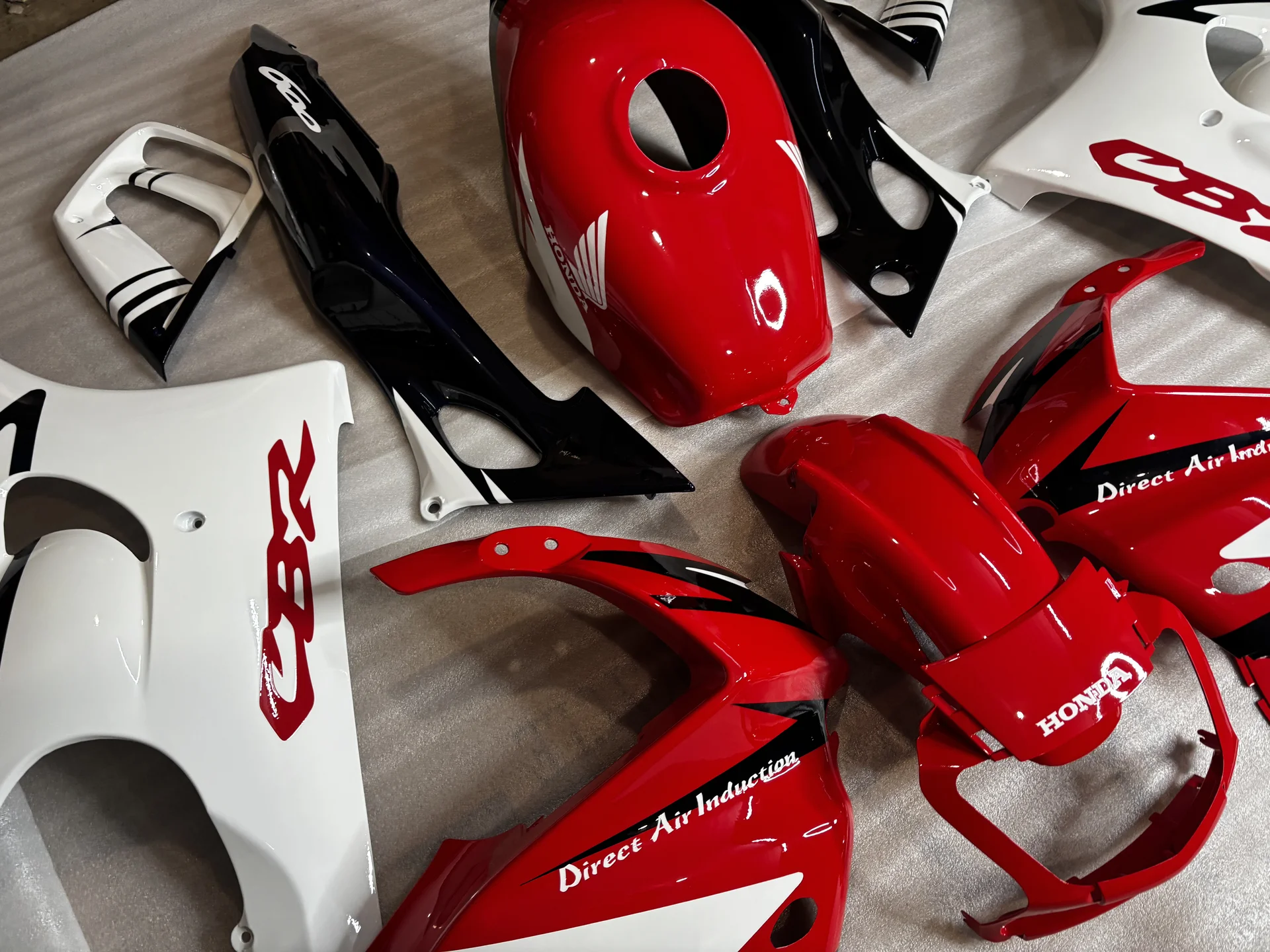 HONDA CBR600F3 Комплект пластика - миниатюра 6