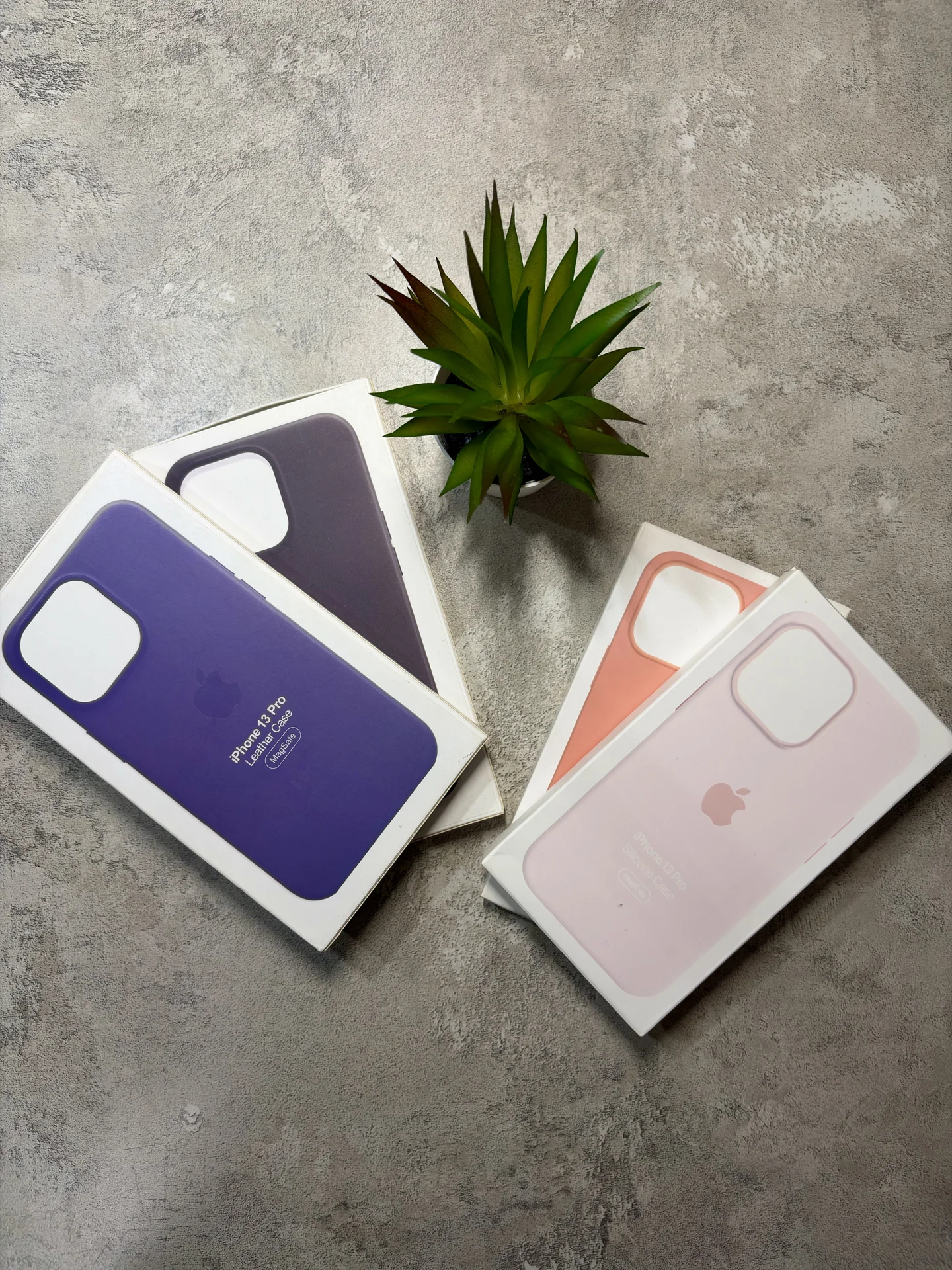 Чехол на iPhone 13 Pro - изображение 1
