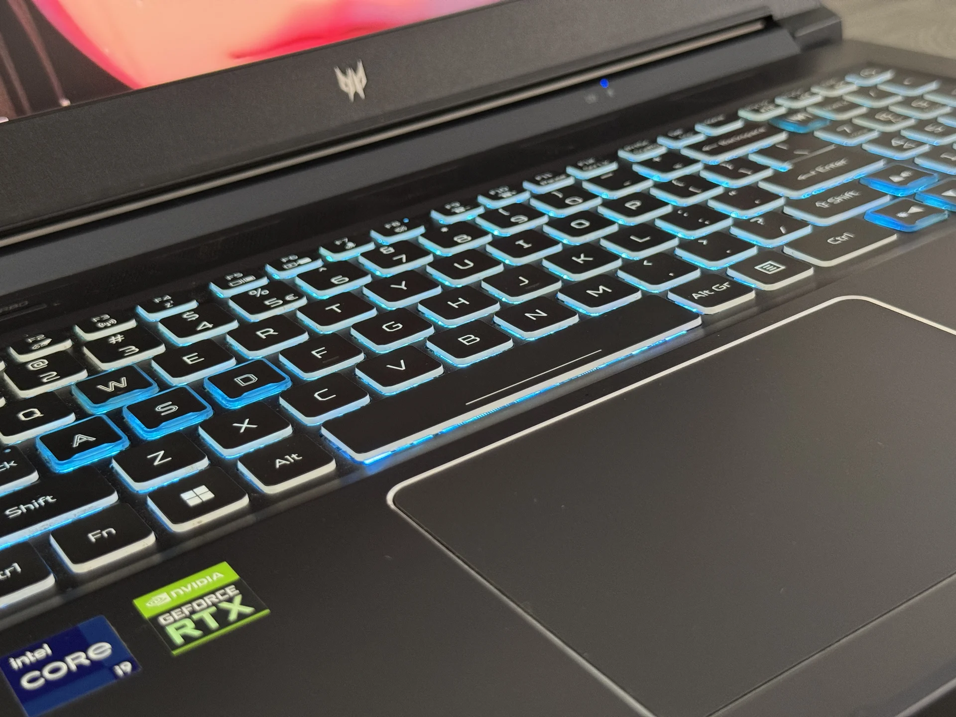 Игровой ноутбук Acer Predator I9 11900H / RTX 3060 - миниатюра 3