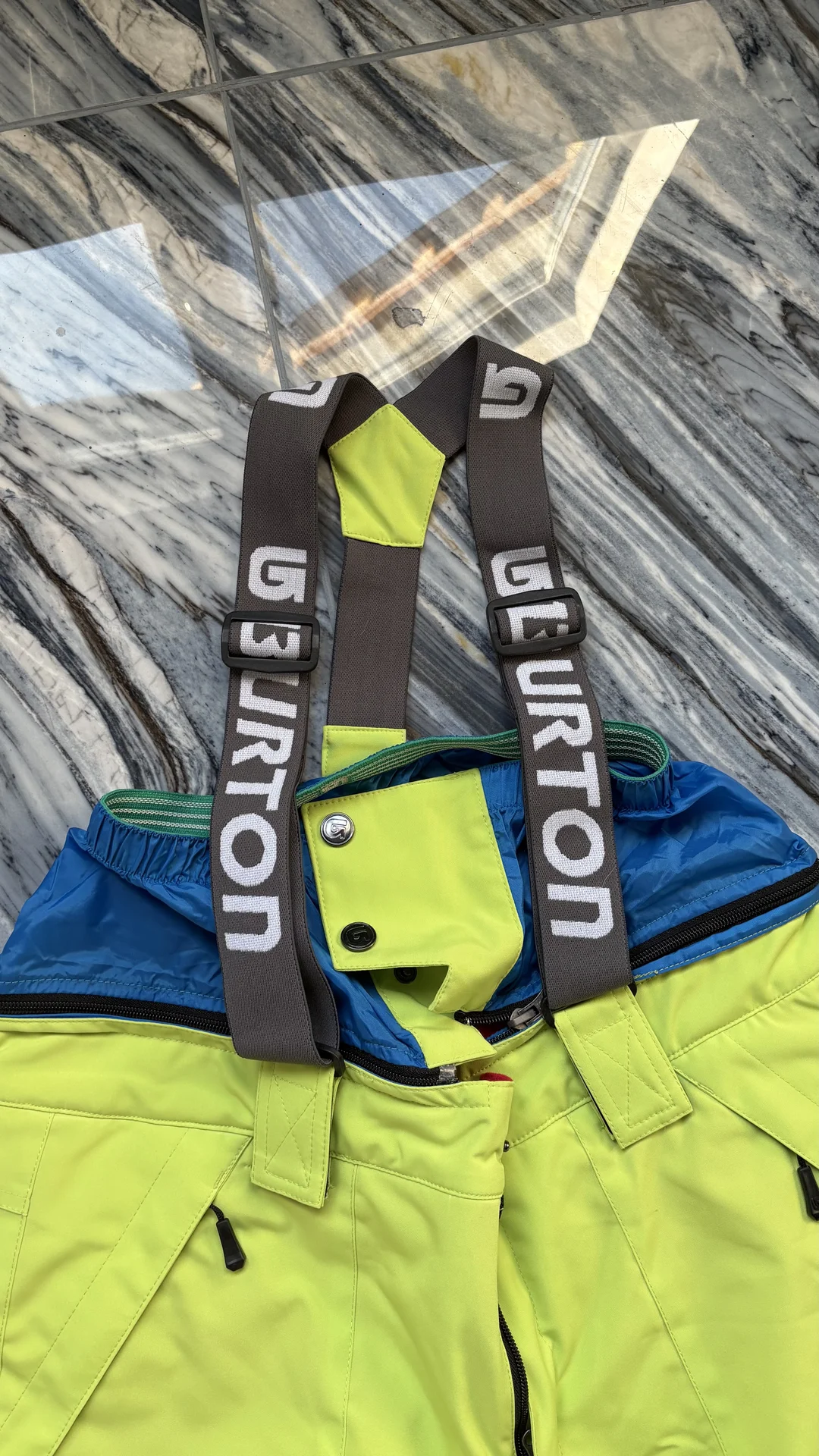Сноубордический / горнолыжный костюм burton новый - миниатюра 3