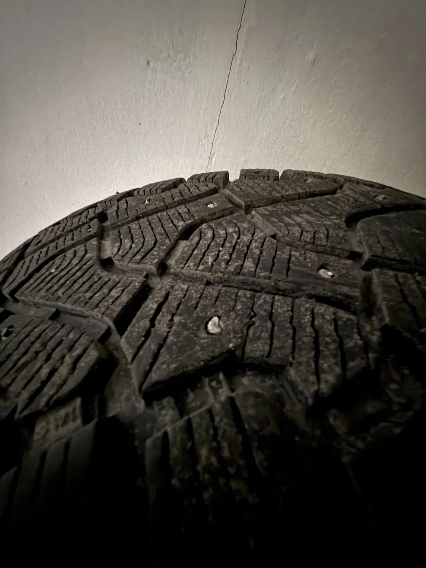 Pirelli Ice Zero SUV 265/65 R17 на дисках от мерса - миниатюра 3