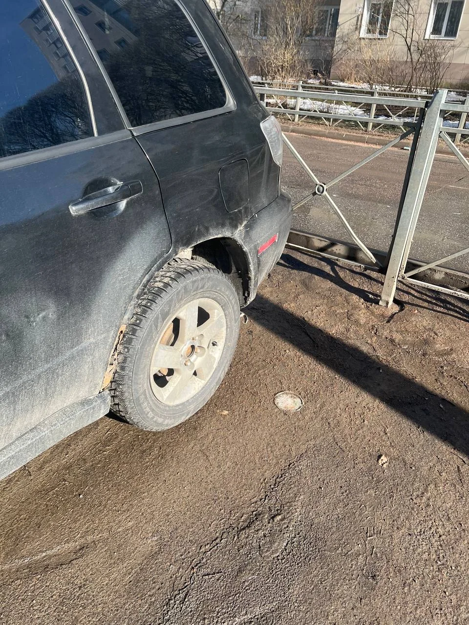 Mitsubishi outlander 1 - миниатюра 2