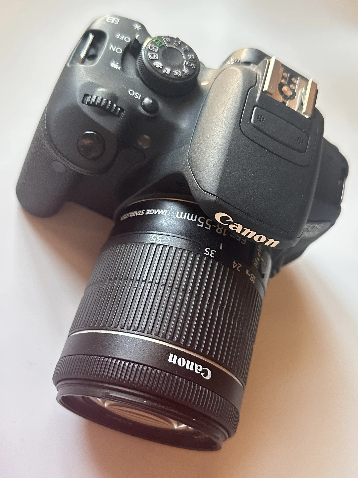 Фотоаппарат Canon EOS 700D Kit EF-S 18-55mm f/3.5- - миниатюра 2