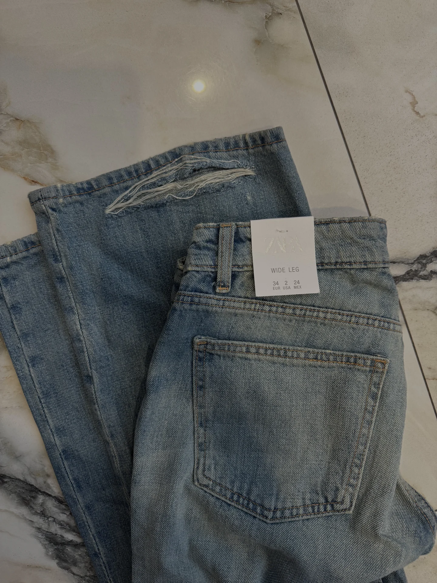 Джинсы ZARA - миниатюра 6