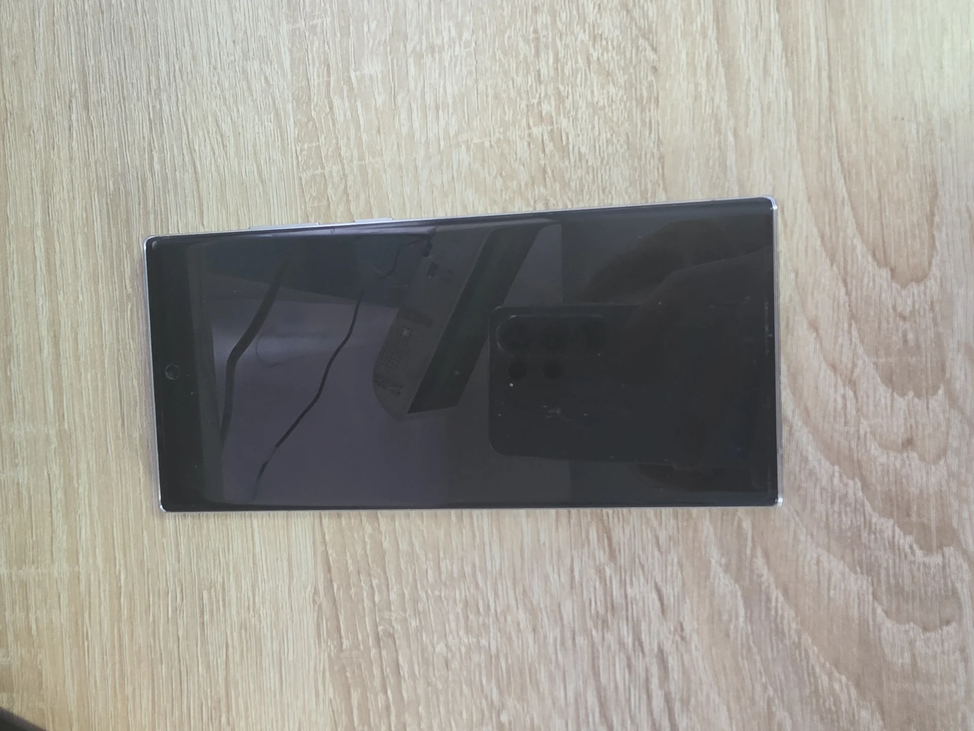 Samsung Galaxy S22 ultra - миниатюра 2