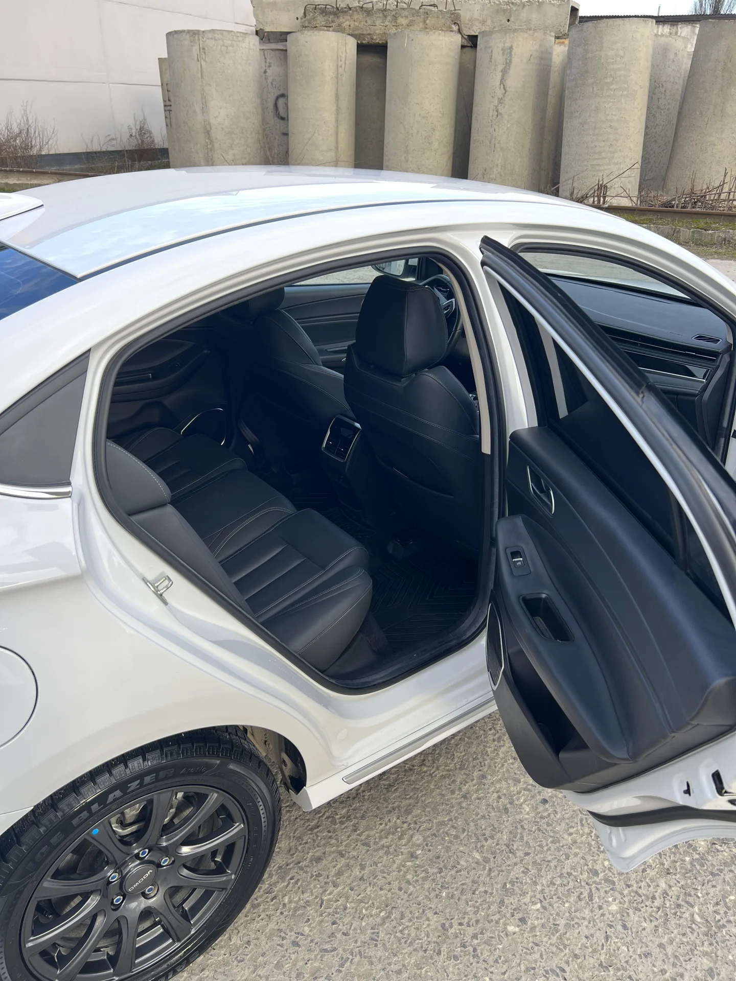Omoda s5 - миниатюра 7