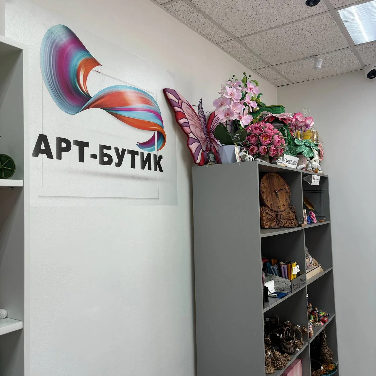 Срочная продажа магазина подарков в Курганиске с доставкой по всей России - миниатюра 27