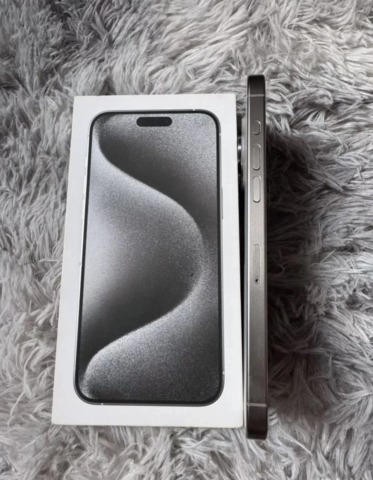 iPhone - миниатюра 4