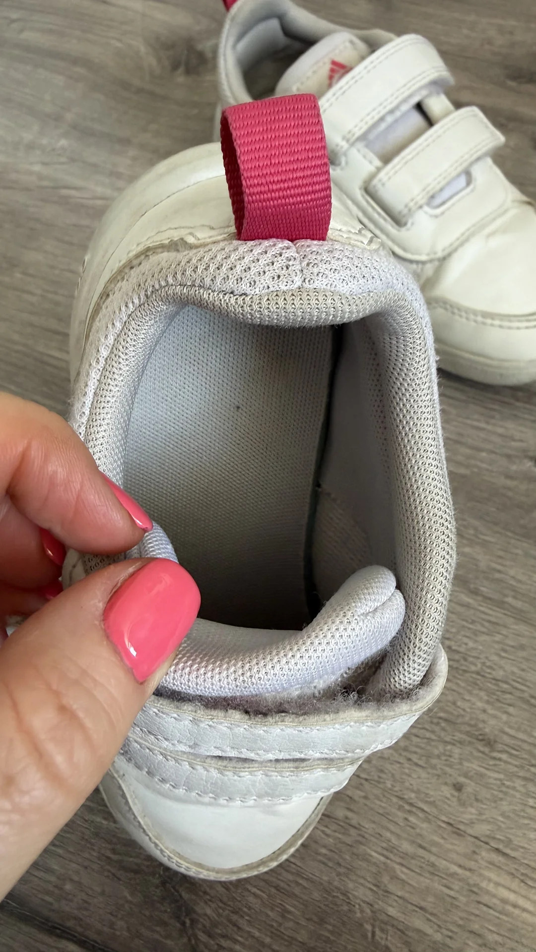 Кроссовки addidas 27 - миниатюра 3