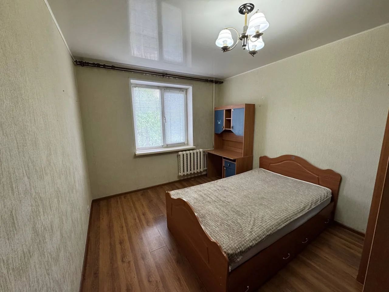 Продается 3-комнатная квартира в центре на Айской 56 - миниатюра 8
