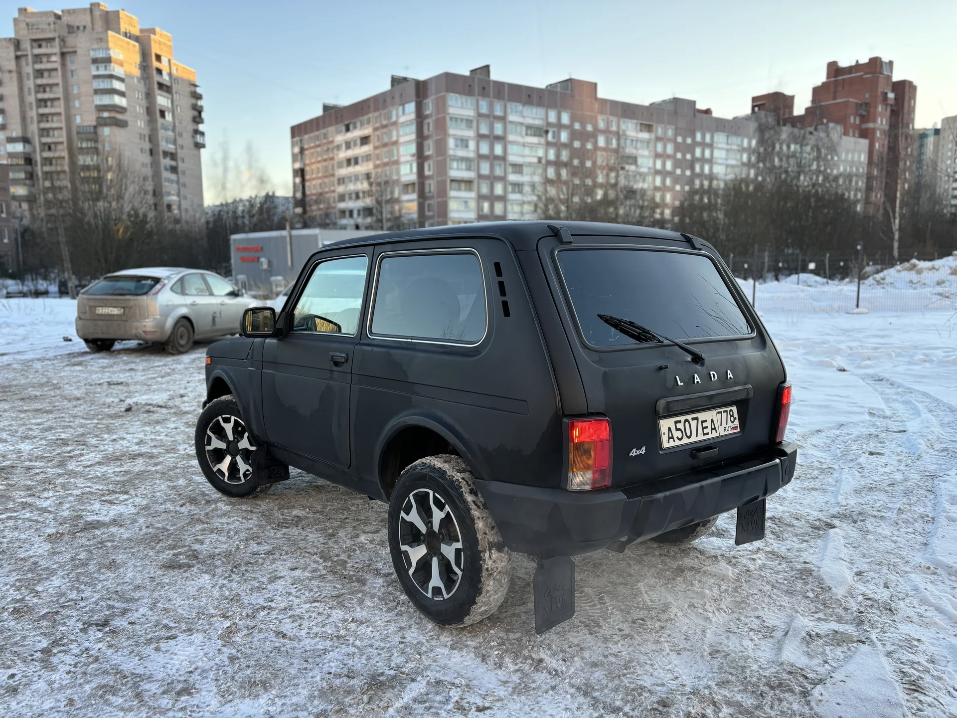 Lada Niva Urban - миниатюра 7