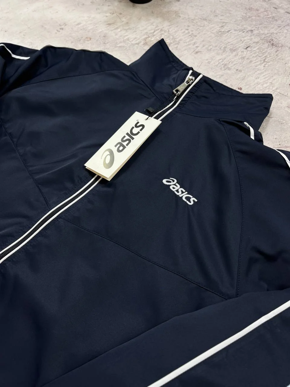 Мужской спортивный костюм Asics - миниатюра 3
