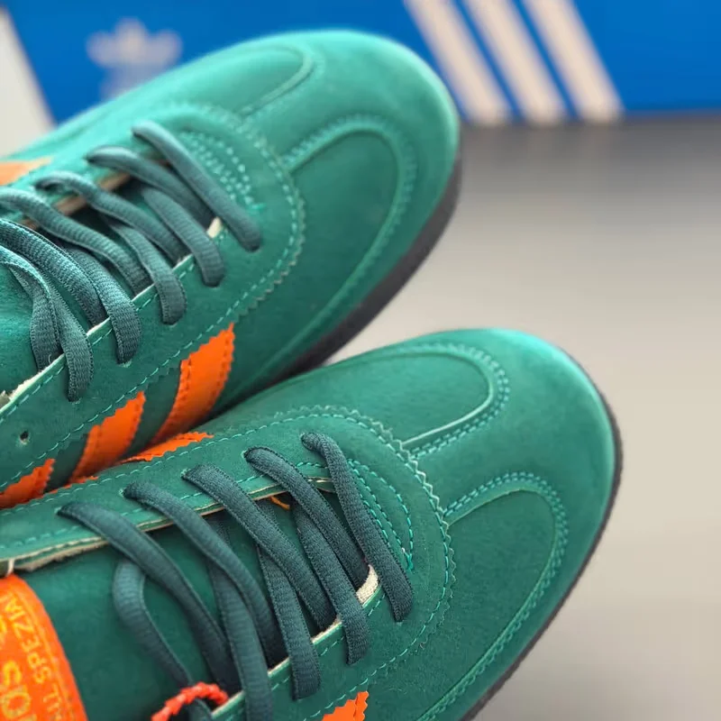 Замшевые мужские кроссовки Adidas Spezial - миниатюра 3