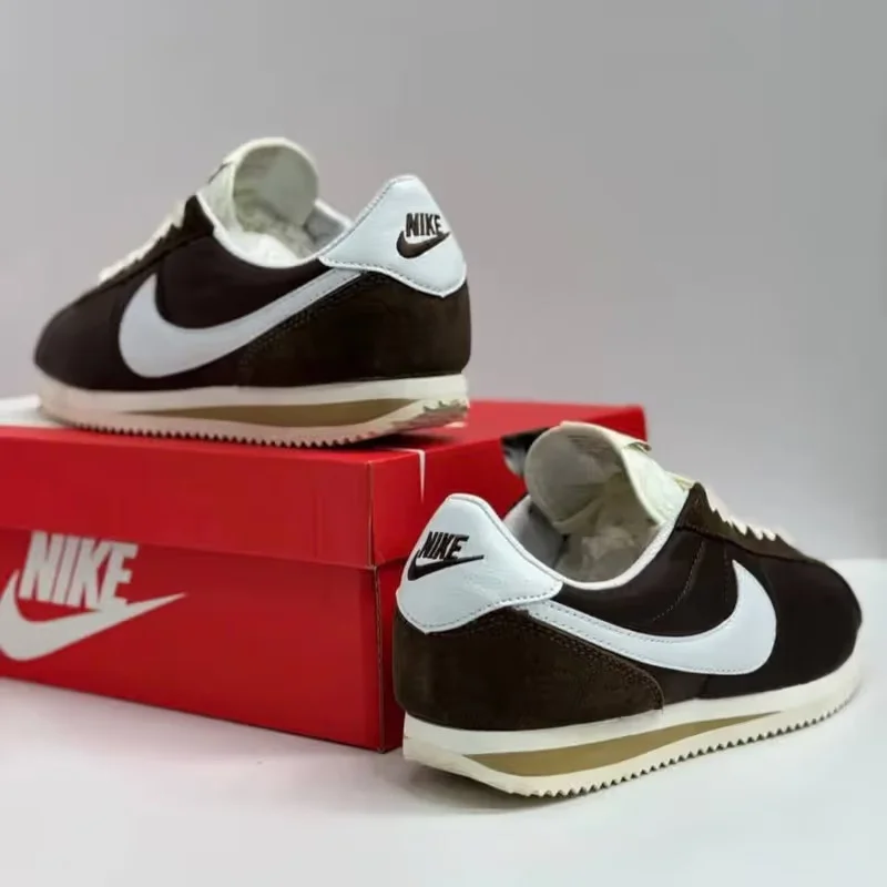 Мужские ретро кроссовки Cortez / Темно-коричневые - миниатюра 2