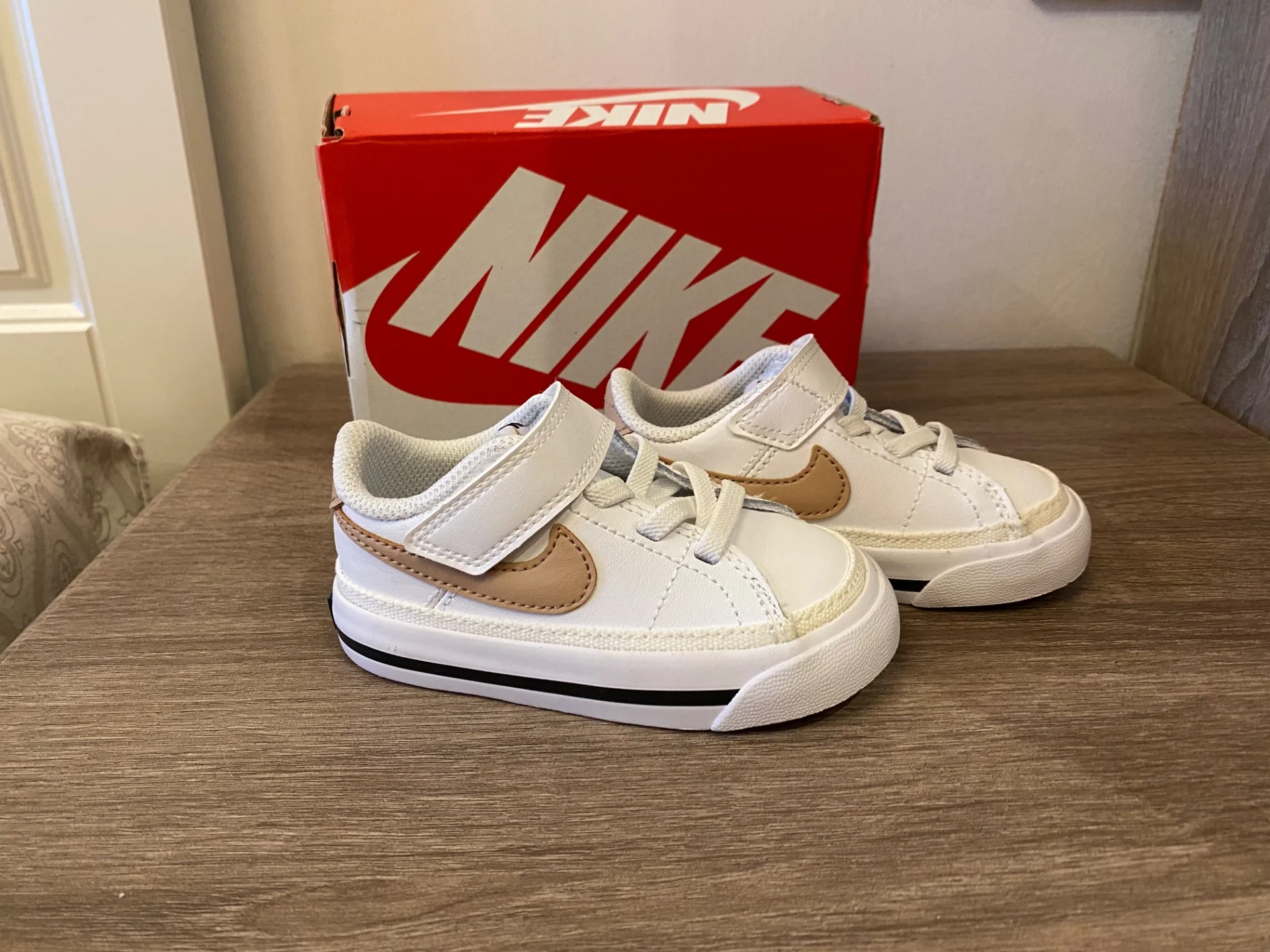 Детские кроссовки NIKE оригинал 21 размер - изображение 1