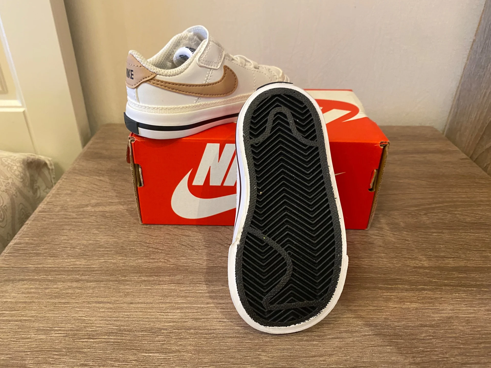 Детские кроссовки NIKE оригинал 21 размер - миниатюра 2