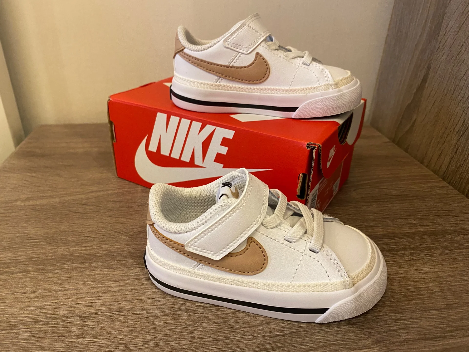 Детские кроссовки NIKE оригинал 21 размер - миниатюра 3