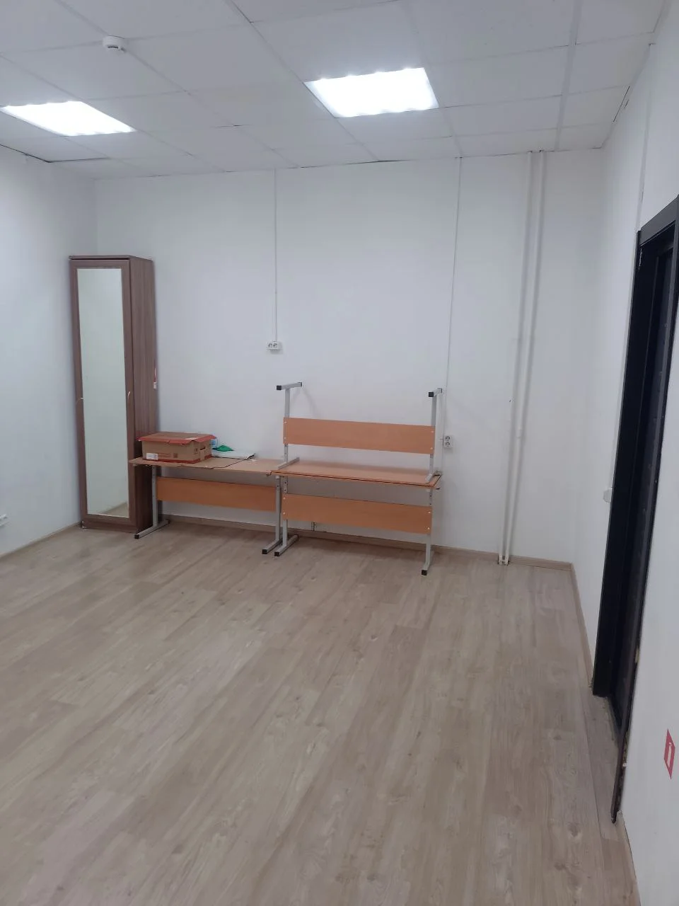 Офис, склад, студия, мастерская 15.6 м² - миниатюра 4