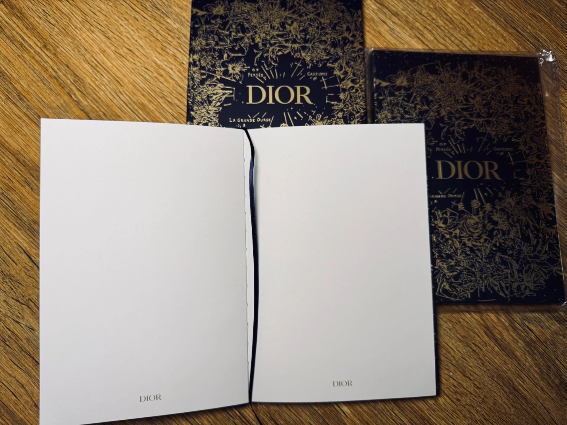 Блокнот Dior - миниатюра 3