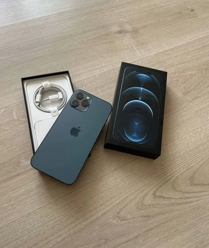 iPhone 12 Pro Max, 128 ГБ, SIM + eSIM - изображение 1