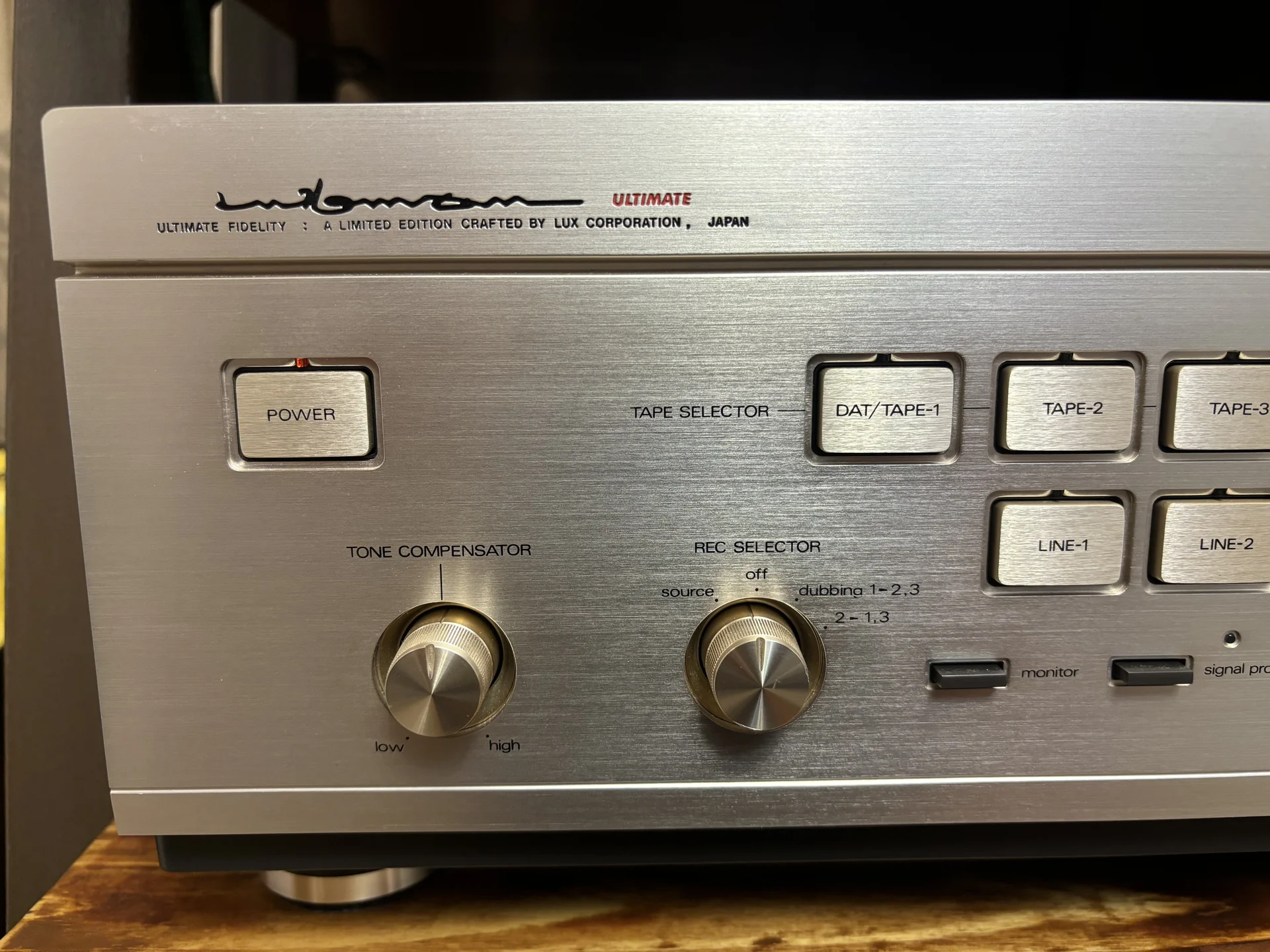 Усилитель Luxman 570 - миниатюра 5