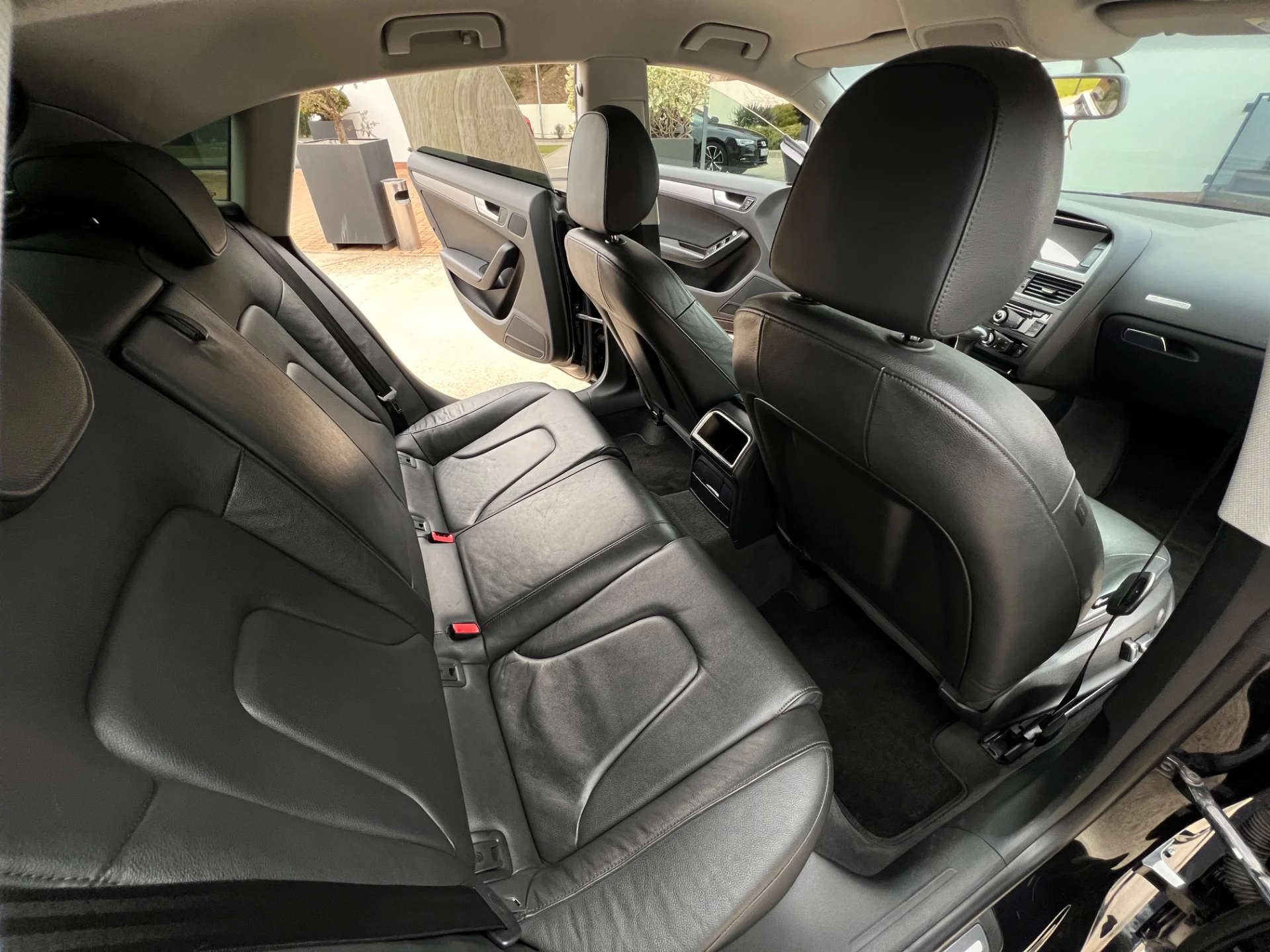Audi A5 - миниатюра 10