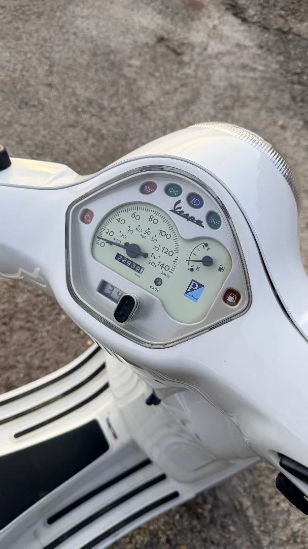 Vespa lx 125 - миниатюра 6