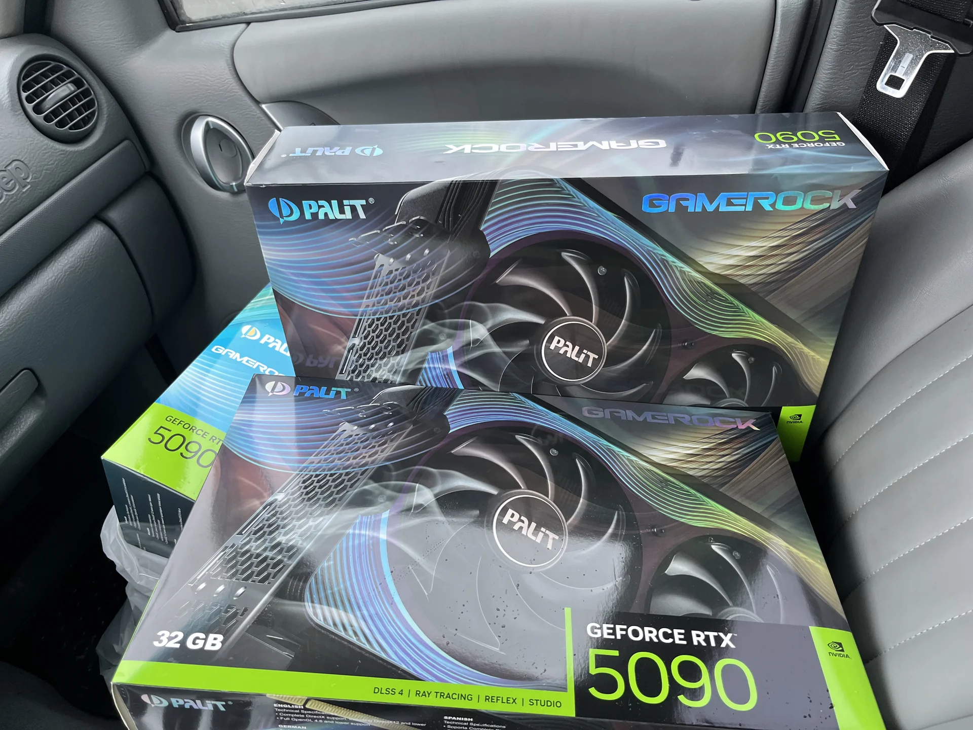Выкуп/Продажа Видеокарт Rtx4090/rtx5090 - миниатюра 3