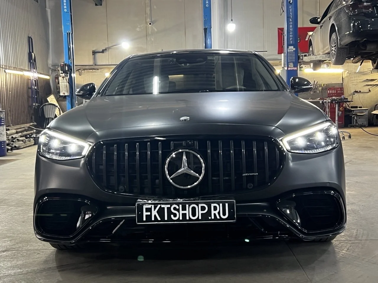 Mercedes Benz S W223 Передний бампер S63 ЧЕРНЫЙ - миниатюра 3