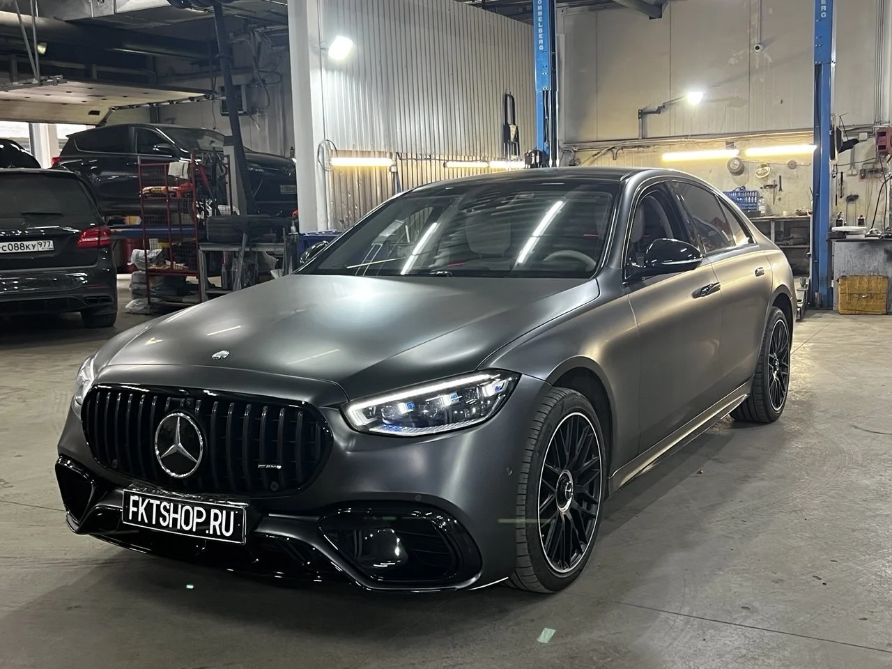 Mercedes Benz S W223 Передний бампер S63 ЧЕРНЫЙ - миниатюра 4