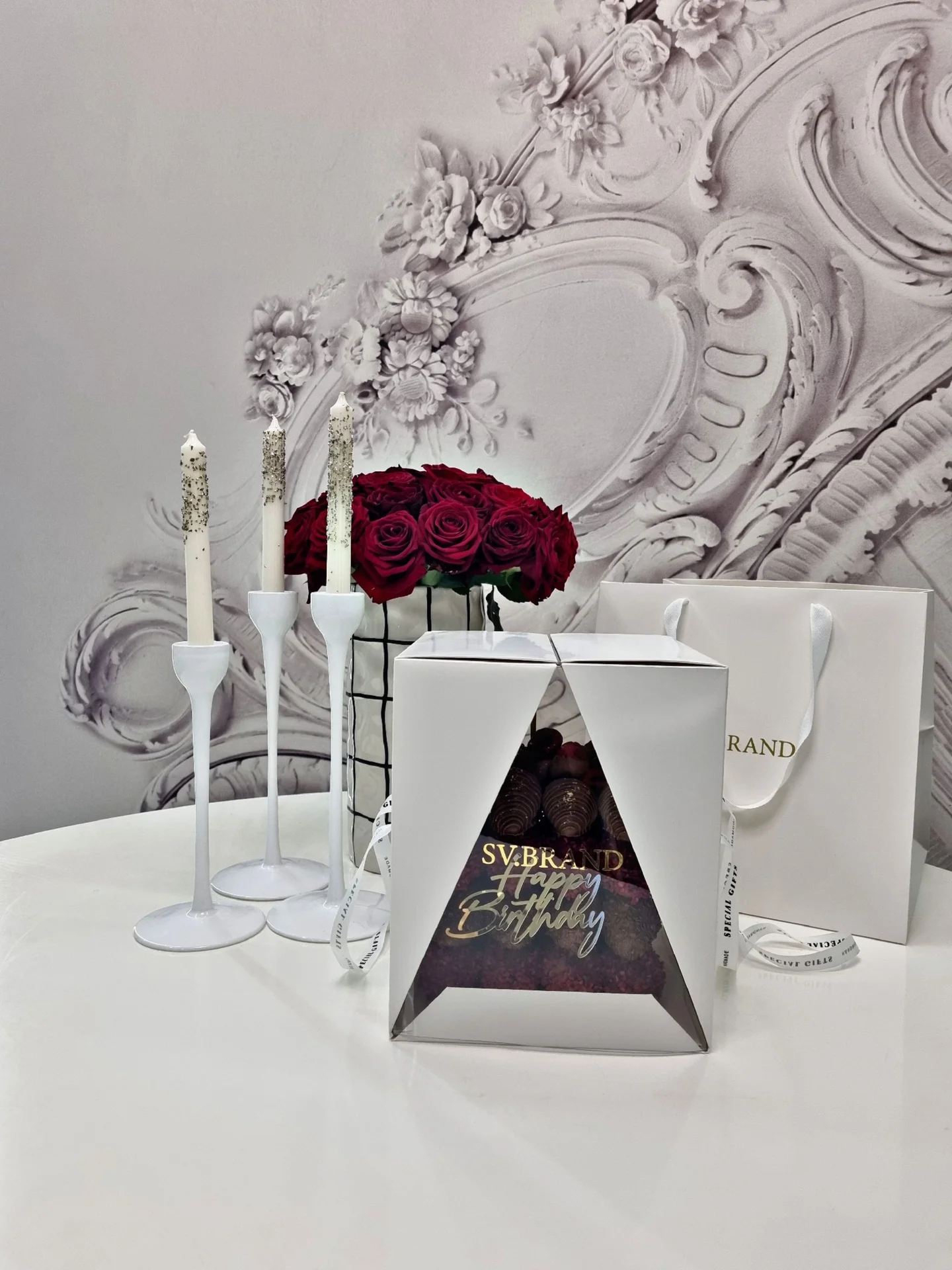 Торт из клубники в шоколаде Сочи - миниатюра 9