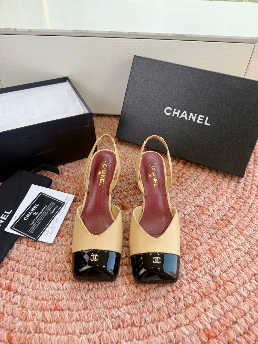 Туфли-босоножки Chanel - изображение 1