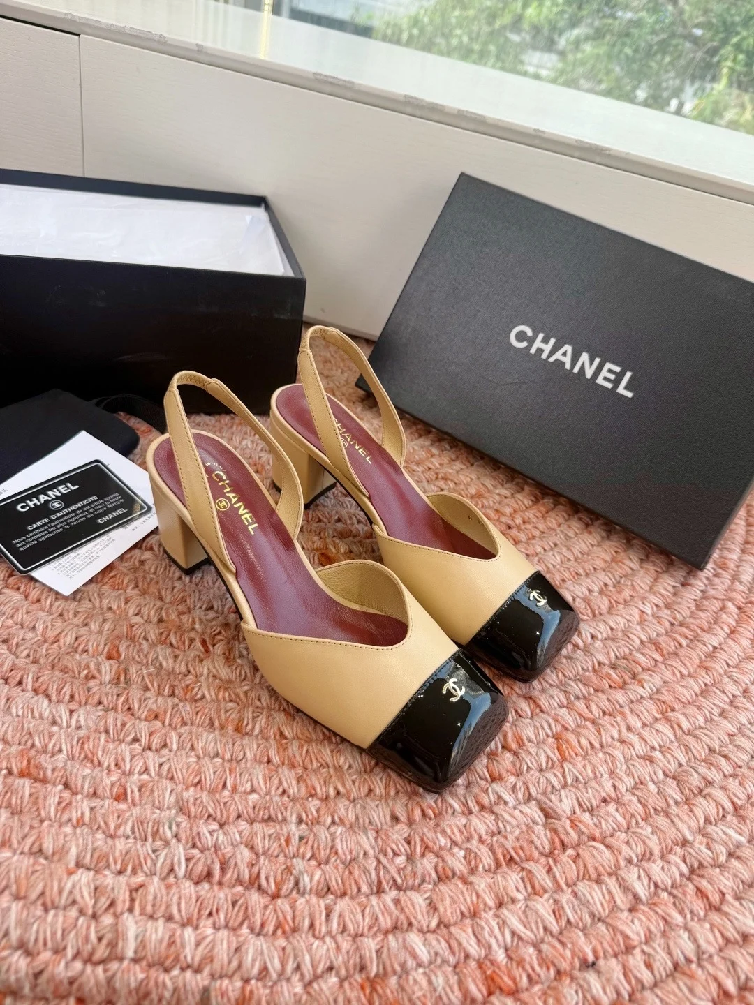 Туфли-босоножки Chanel - миниатюра 3