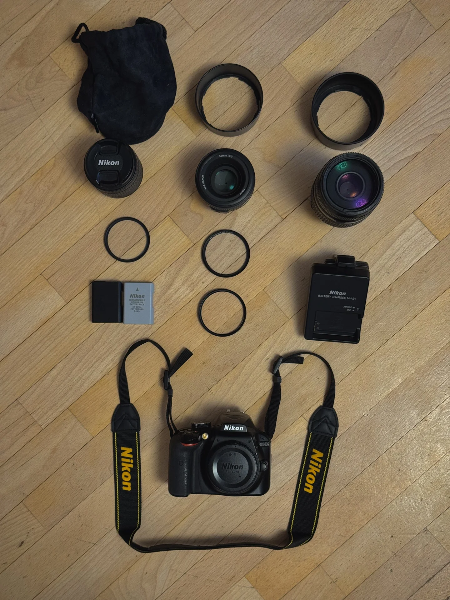 Nikon D3400 - изображение 1