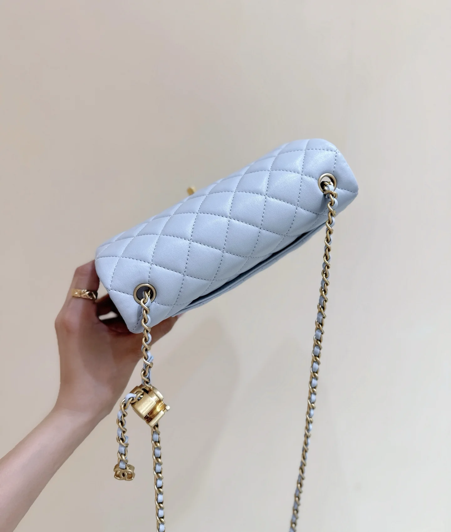 Сумка Chanel Pearl Crush Mini Flap - миниатюра 5