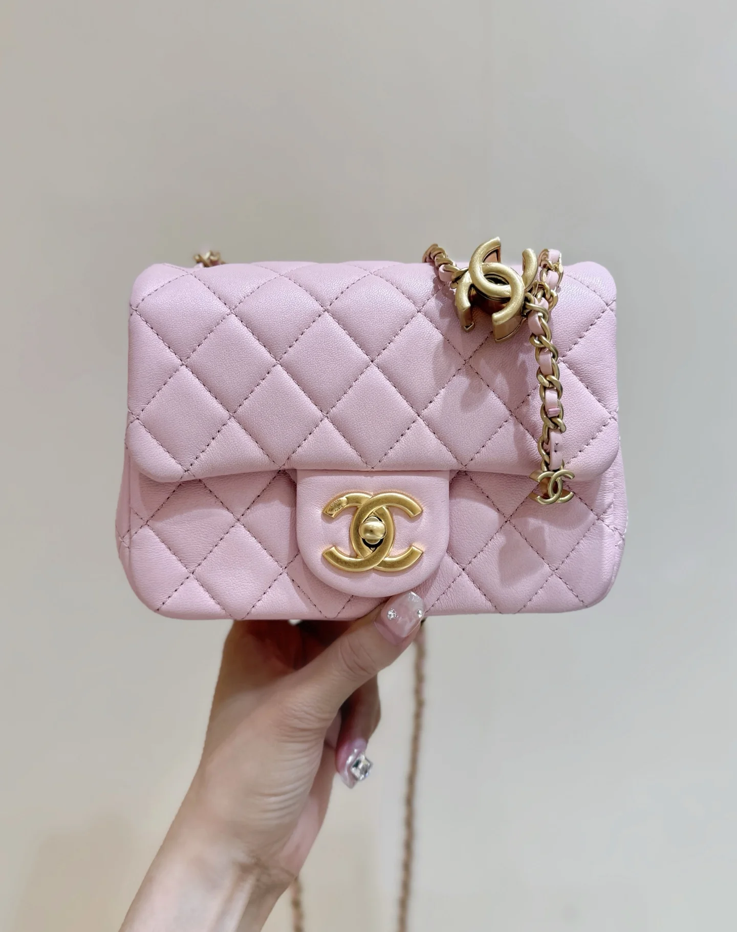 Сумка Chanel Pearl Crush Mini Flap - миниатюра 11