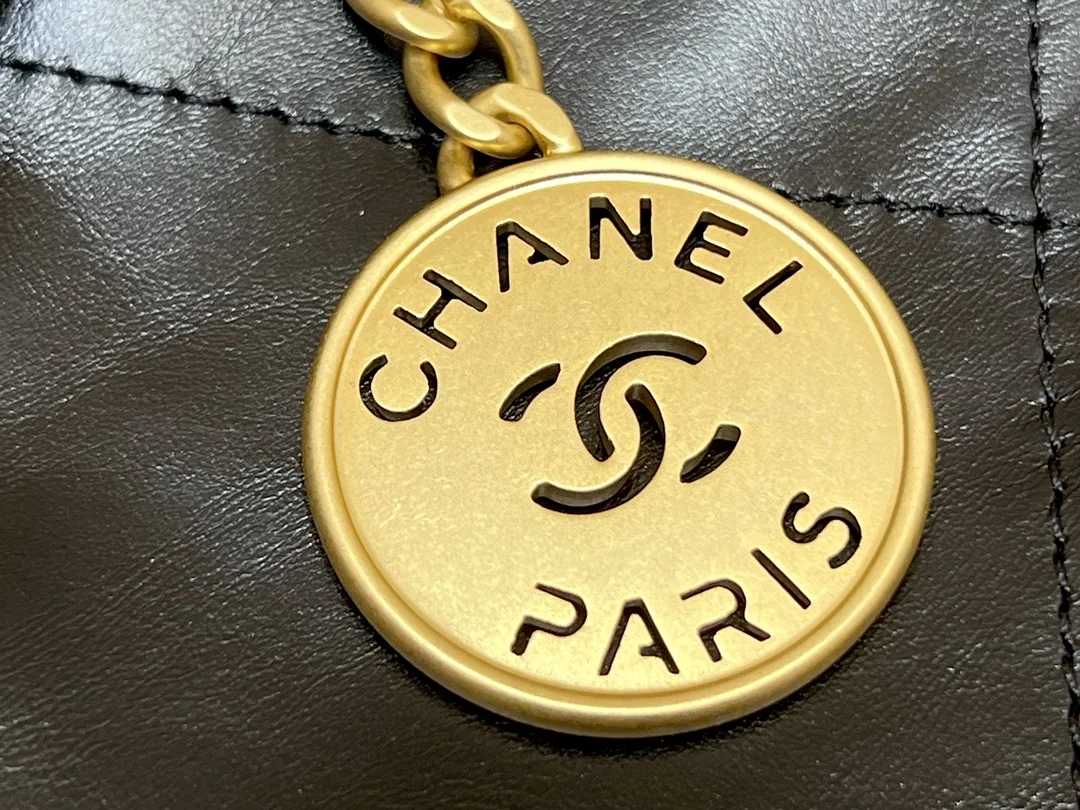 Сумка Chanel 22 Mini Handbag - миниатюра 11
