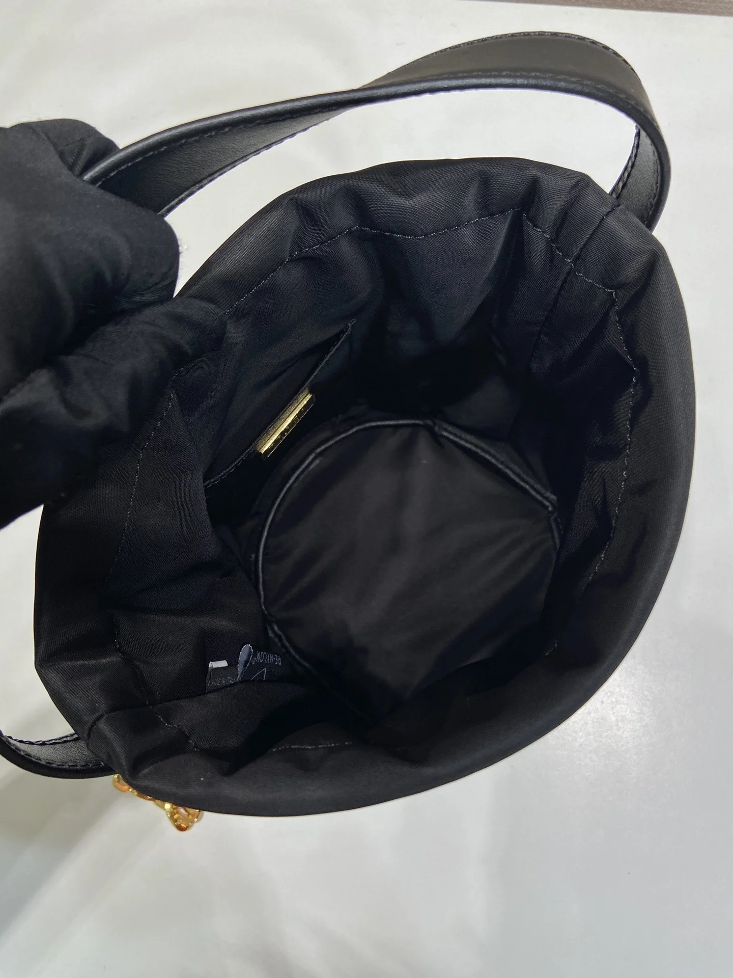 Сумка Prada Mini Petit Sac Noir Bucket Bag - миниатюра 9