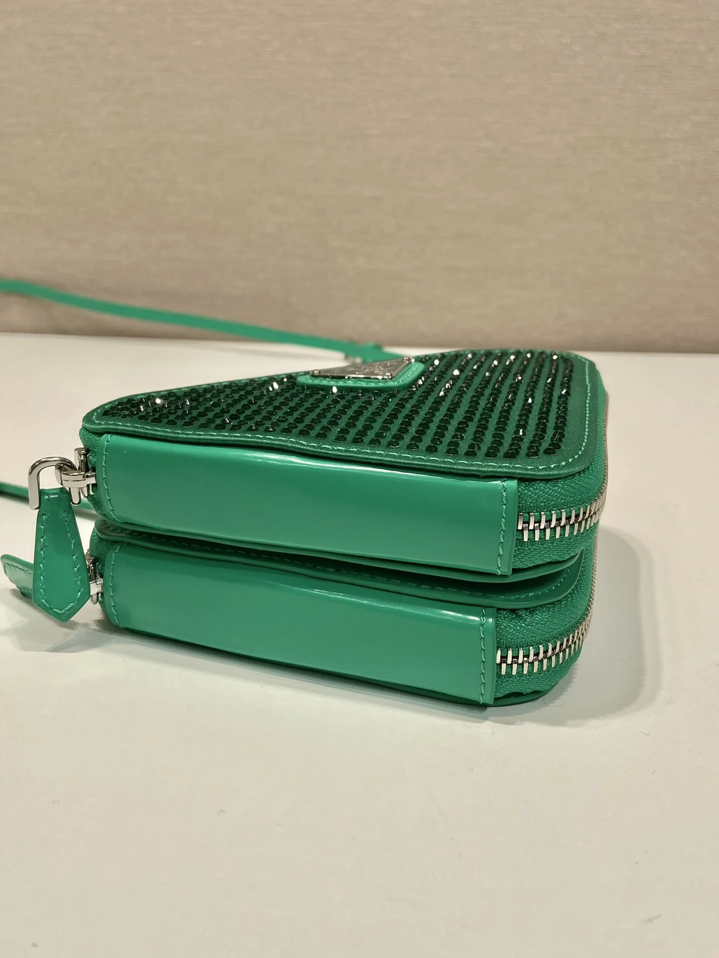 Сумка Prada Triangle Embellished Mini Pouch - миниатюра 7
