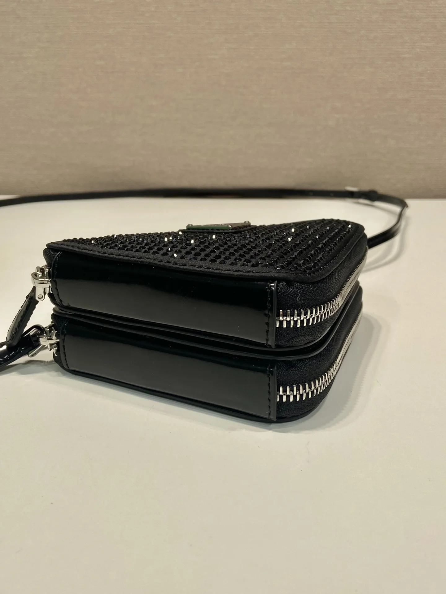 Сумка Prada Triangle Embellished Mini Pouch - миниатюра 16