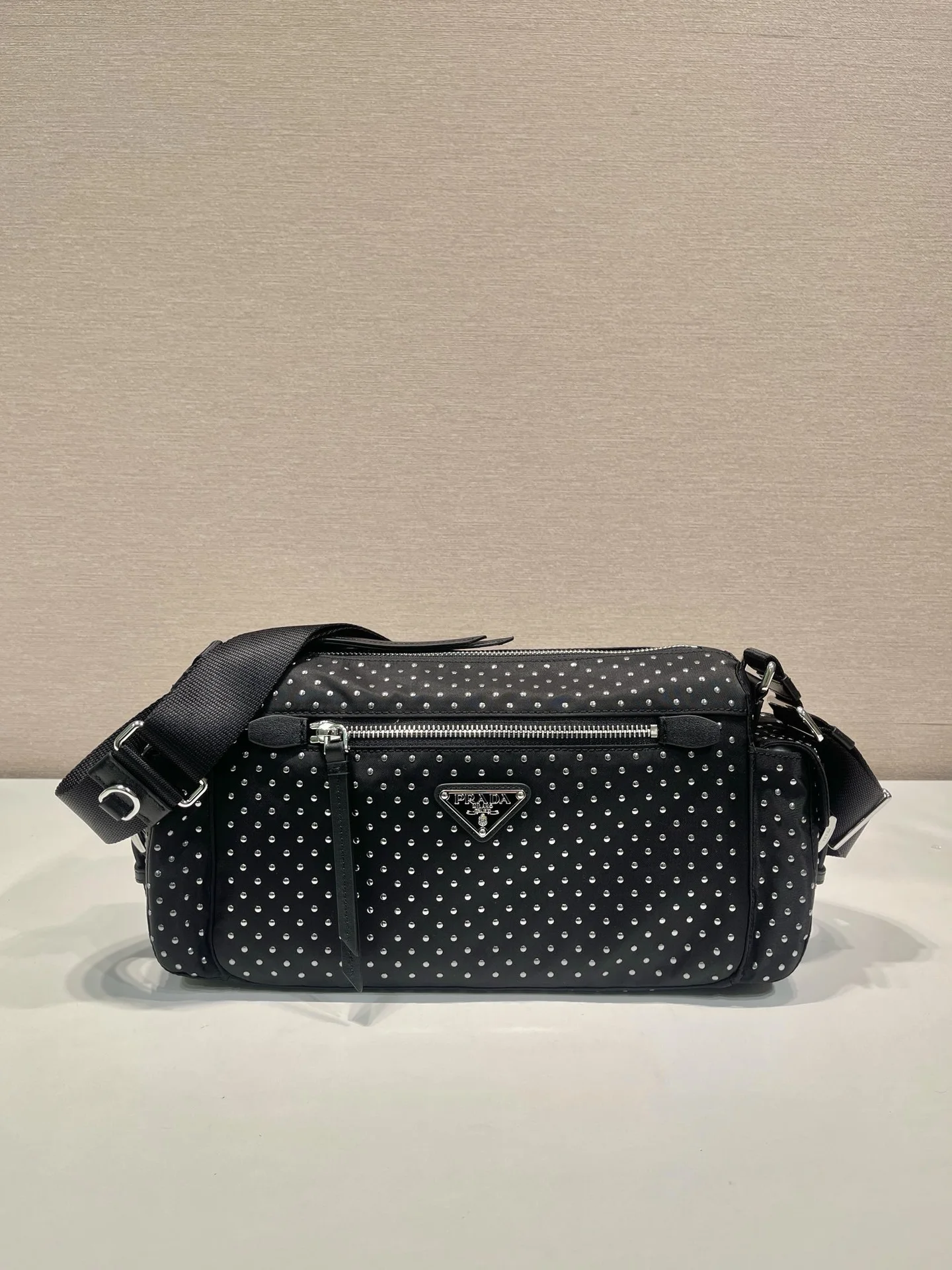 Сумка Prada Studded Re-Nylon Shoulder Bag - миниатюра 3