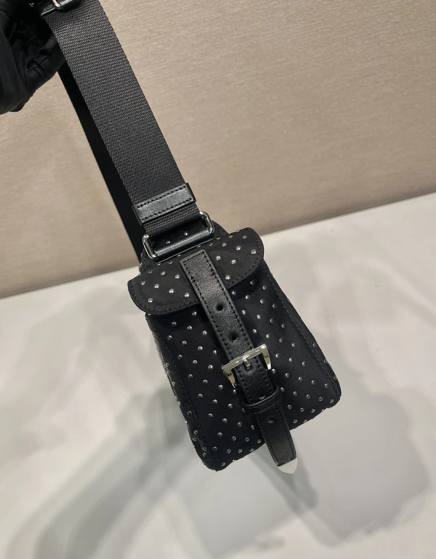 Сумка Prada Studded Re-Nylon Shoulder Bag - миниатюра 7