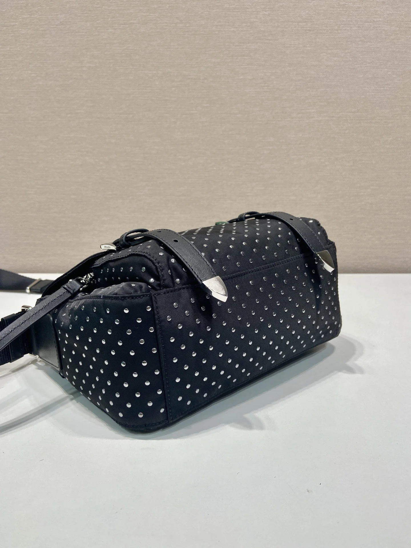 Сумка Prada Studded Re-Nylon Shoulder Bag - миниатюра 15