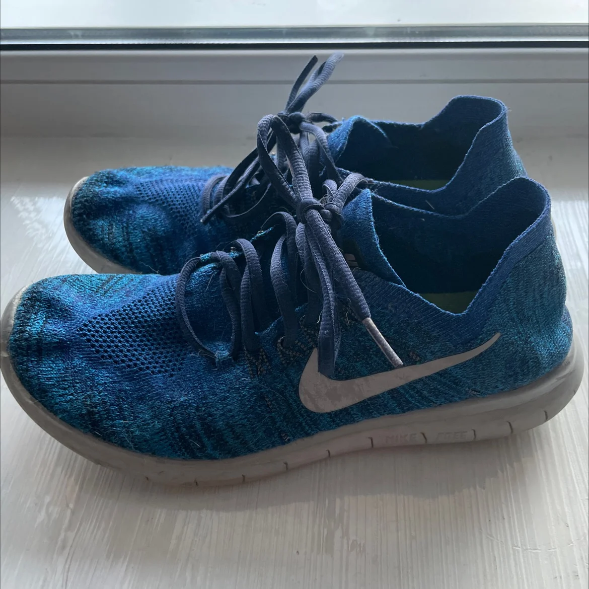Кроссовки Nike женские - миниатюра 2