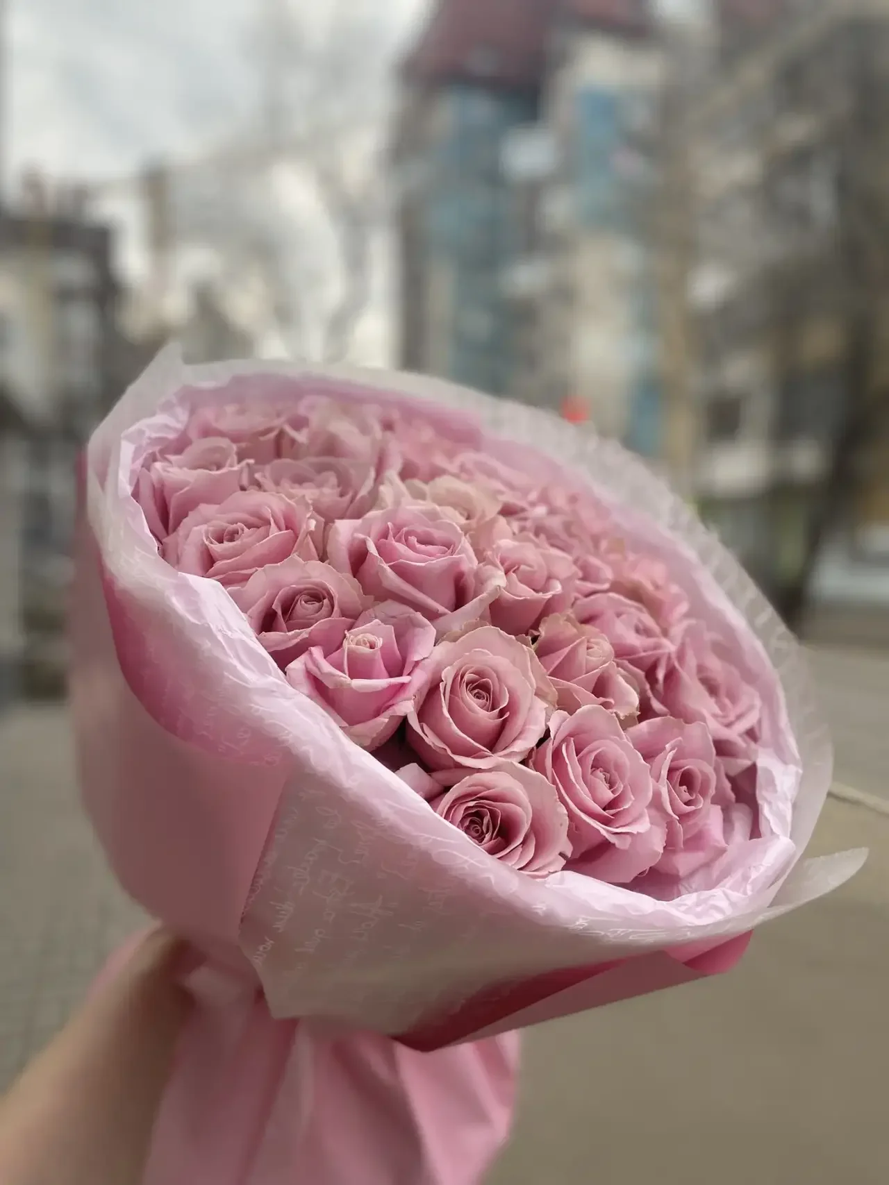 Букет местных роз - миниатюра 3