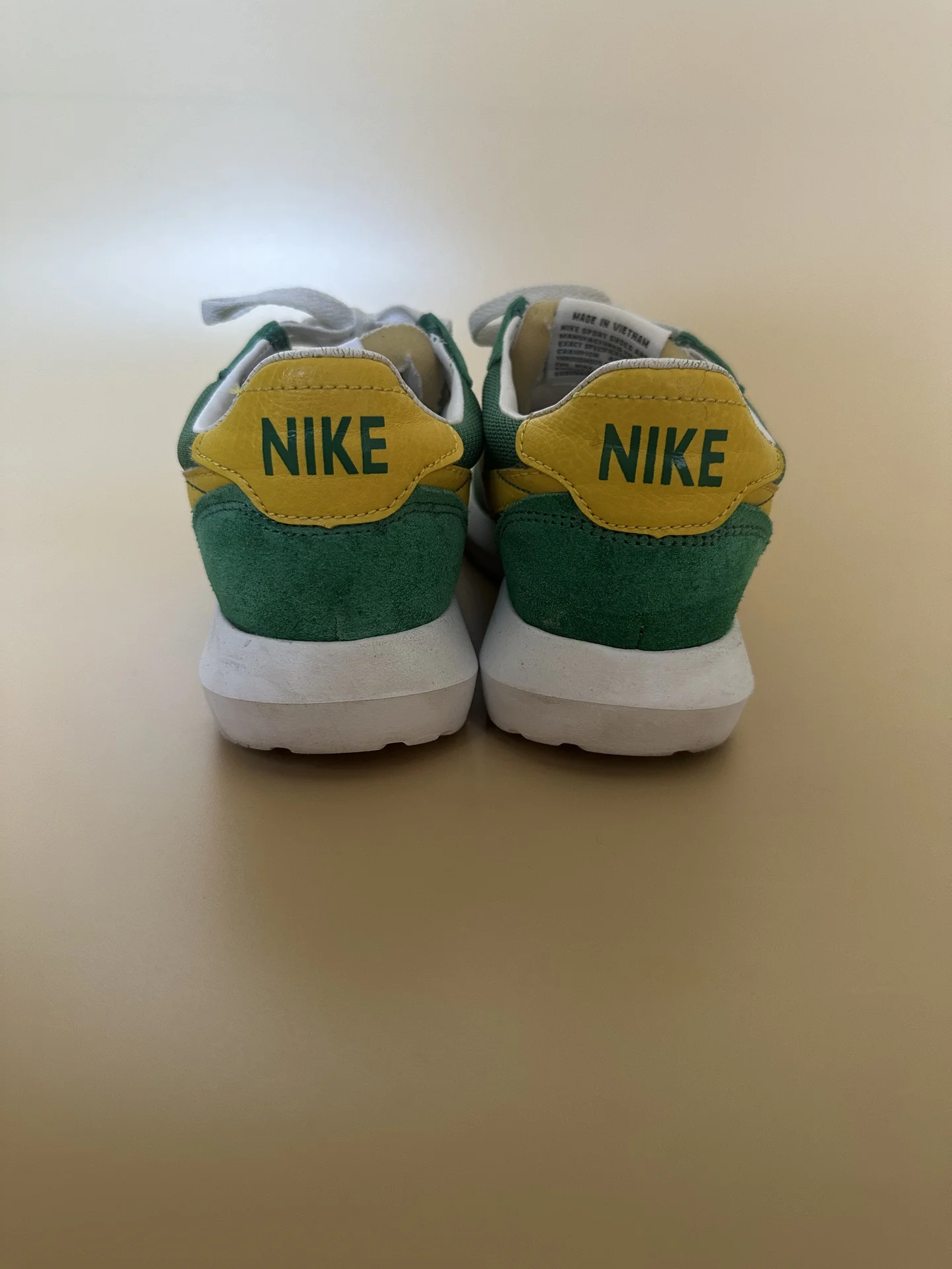 Кроссовки Nike - миниатюра 3
