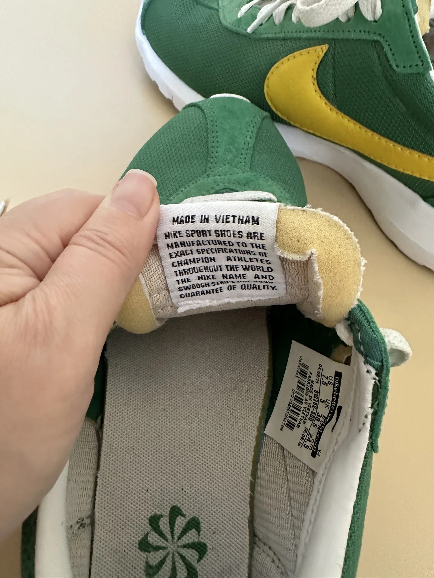 Кроссовки Nike - миниатюра 5